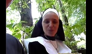 Crazy german nun can't live without 10-Pounder