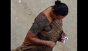 Aunty Show Hottest Body